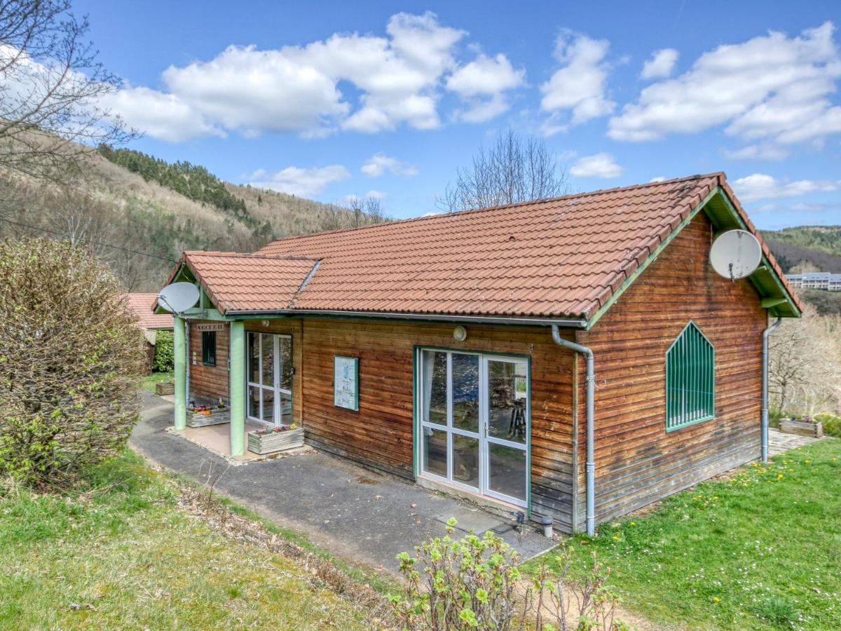 Vacanceole - Les Chalets De La Chazotte Saint-Jacques-dʼAmbur Buitenkant foto