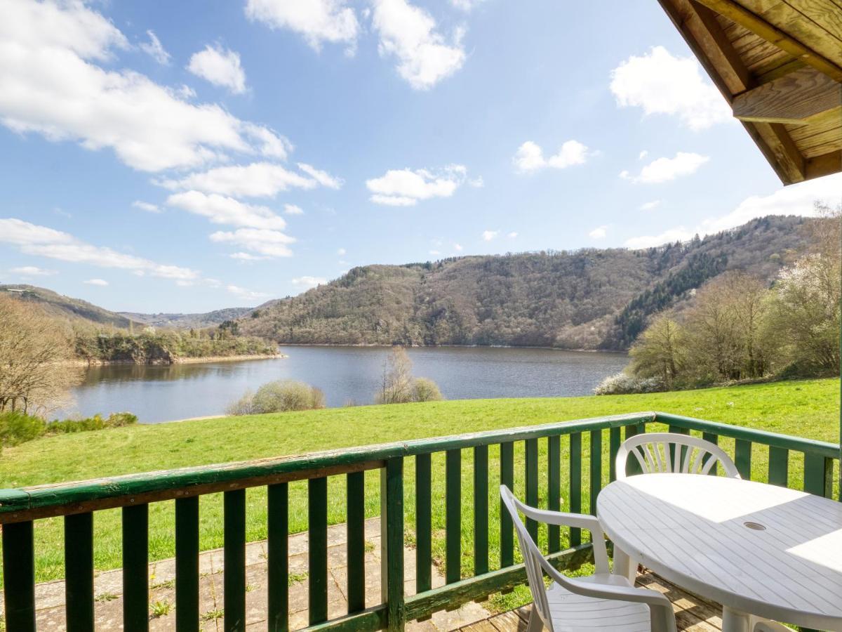 Vacanceole - Les Chalets De La Chazotte Saint-Jacques-dʼAmbur Buitenkant foto